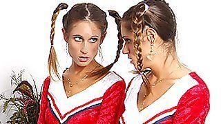 The T. reccomend cheerleader twins
