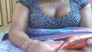 Black L. reccomend indian aunty boobs pressing neighbour