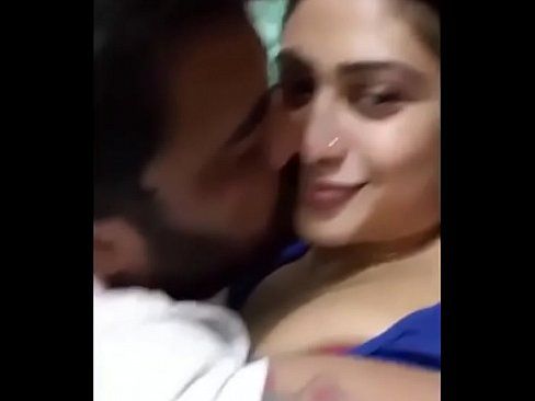 Mizzen reccomend indian leak kissing