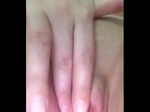 Lobster reccomend girlfriend sends pics fingering self