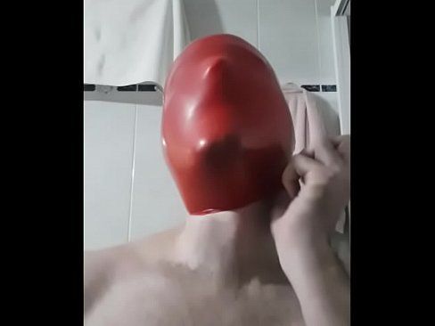 Spike reccomend latex balloon hood