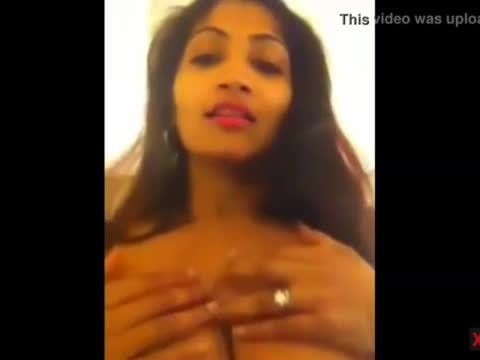 best of Plays her with bra red