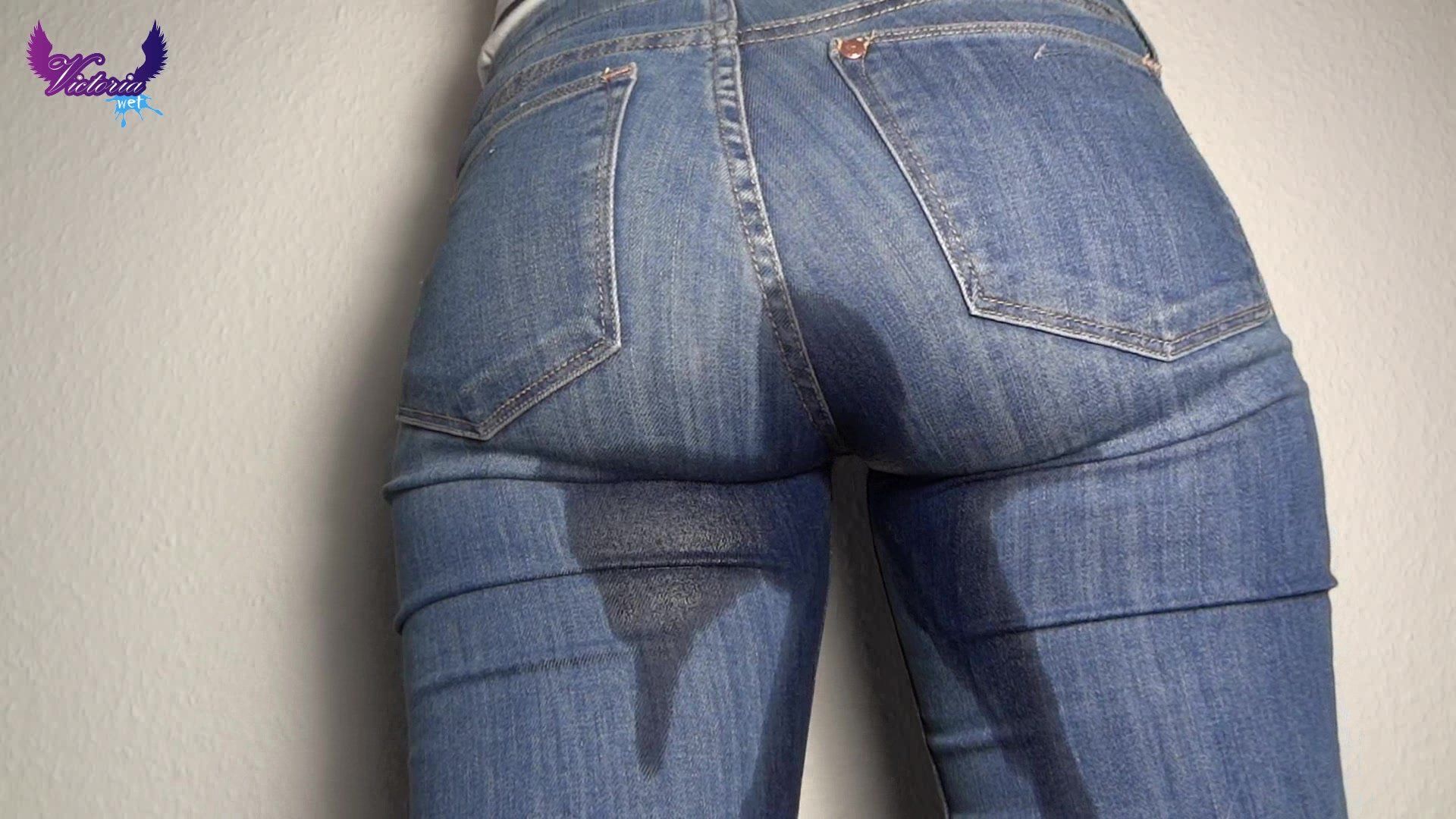 Female jeans wetting pics