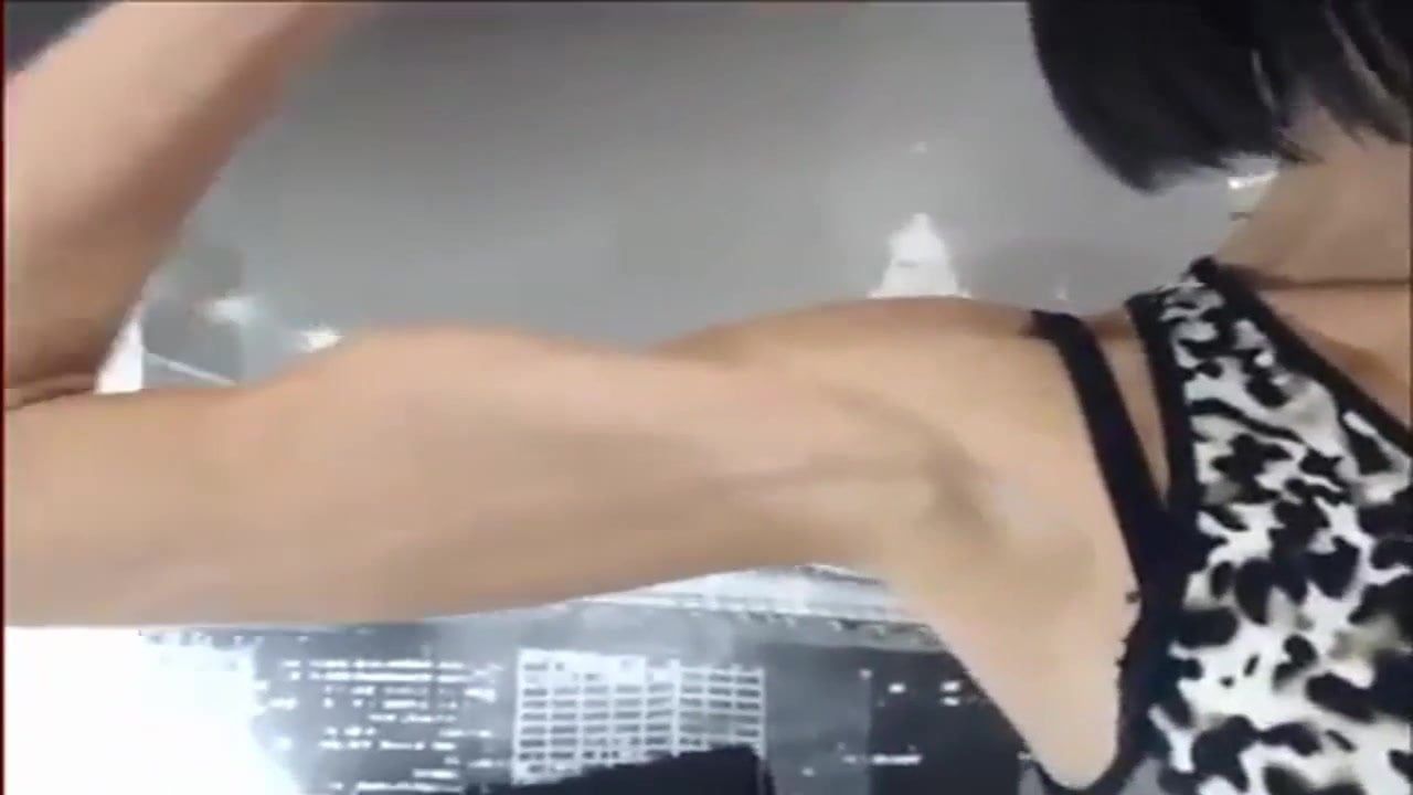 Biceps girl