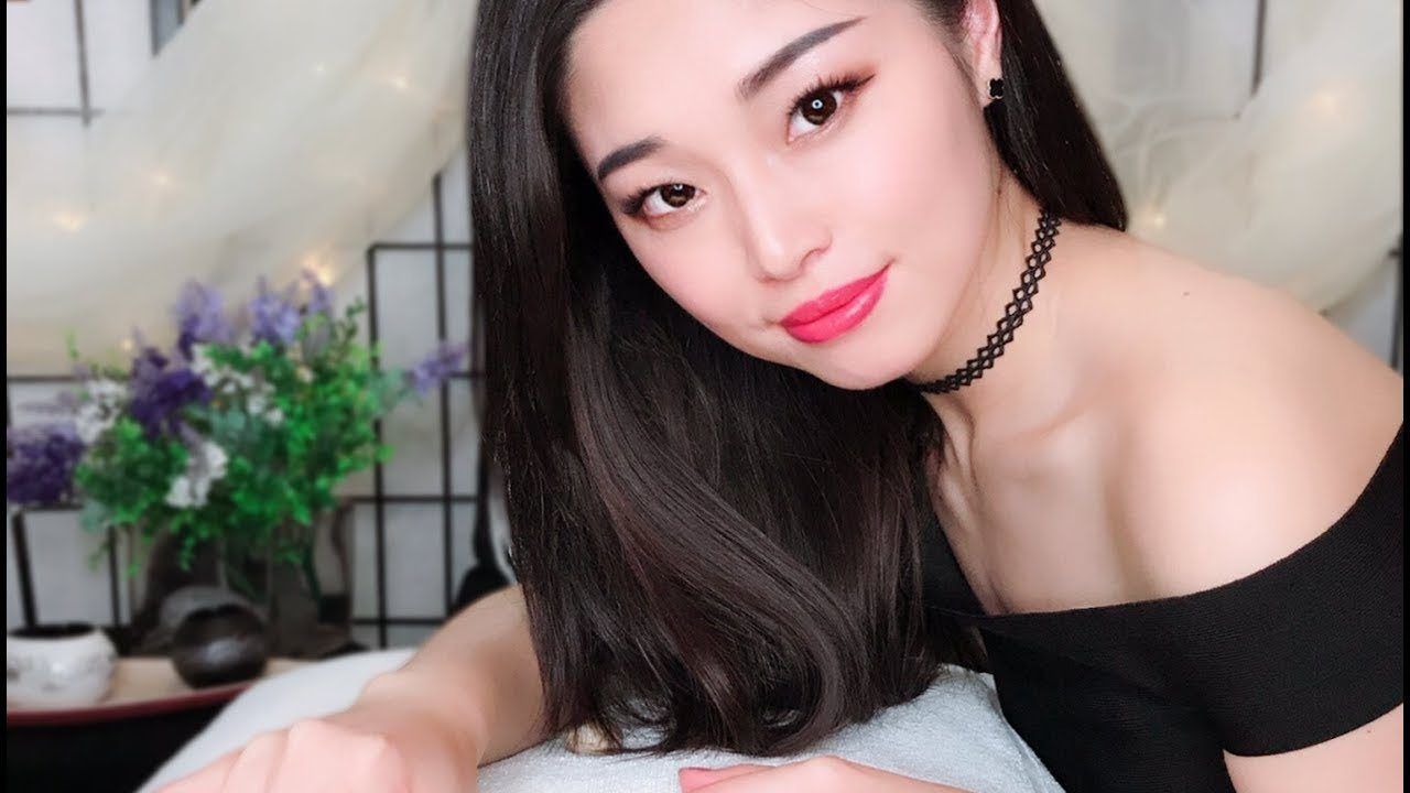 Asian massage pretty girl