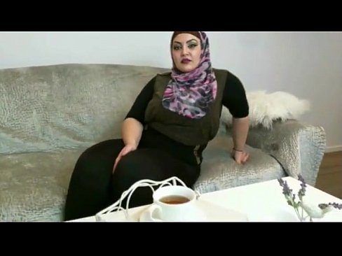Amateur arab big tits and black muslim girl