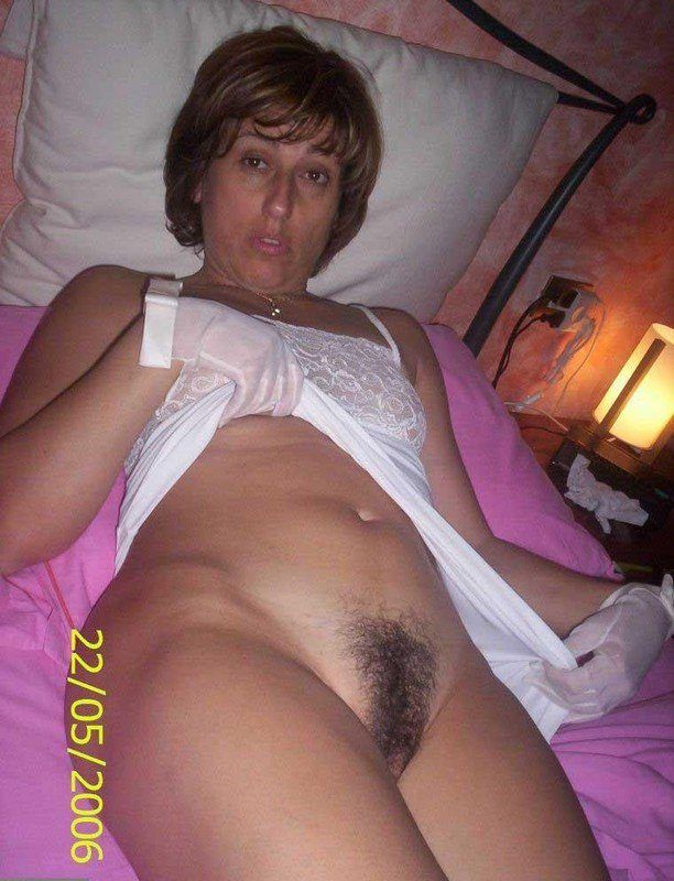 Middle age milfs nude