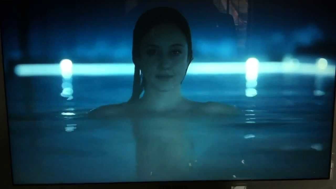 Swordtail reccomend Nude pool scene oblivion