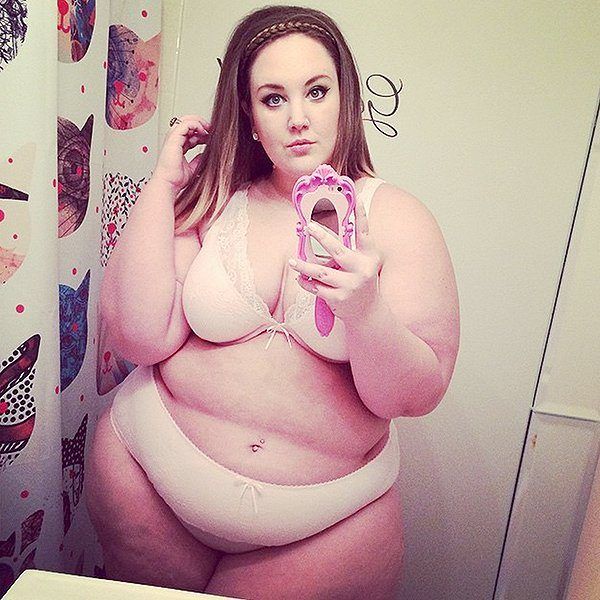 Pocky reccomend Plus size naked selfie