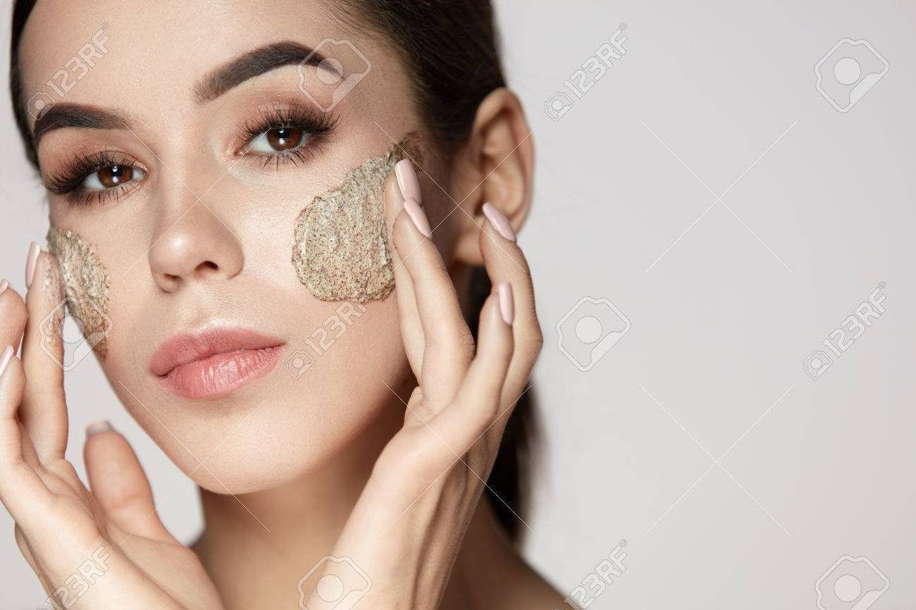 Moth reccomend Girls and facial skin care