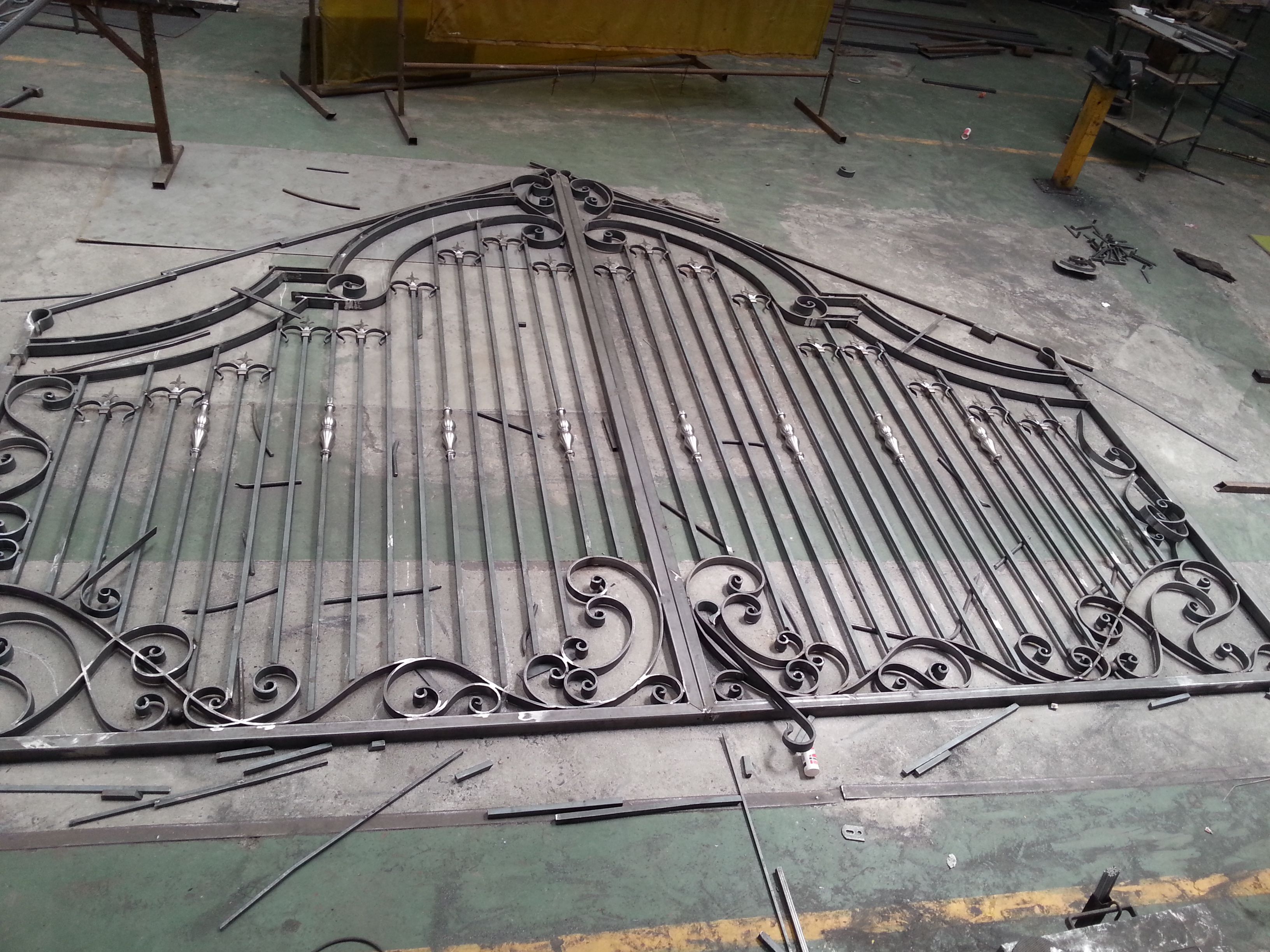 Vicious reccomend Wrought iron swinging gate