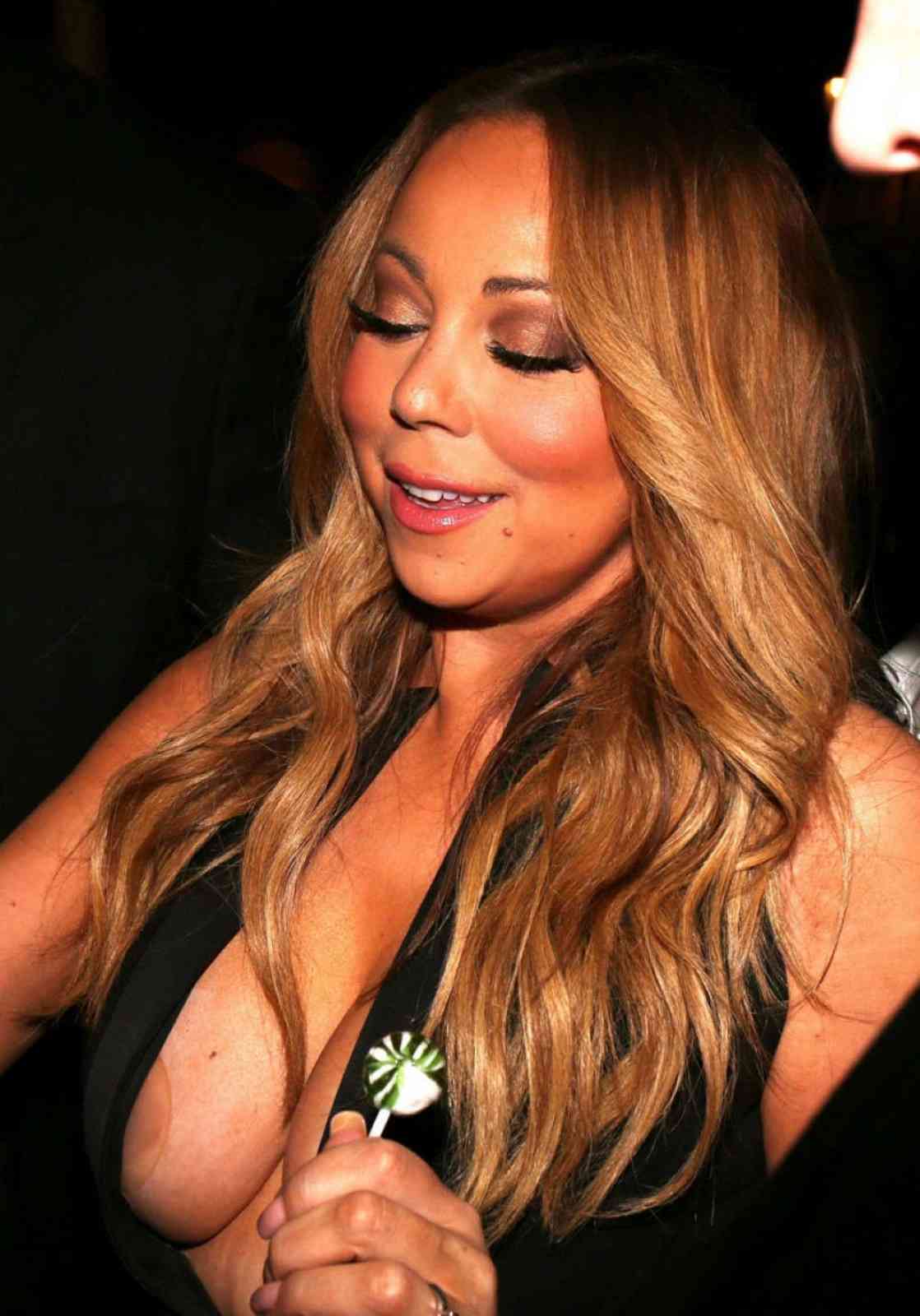 PB&J reccomend Mariah carey nude boobies
