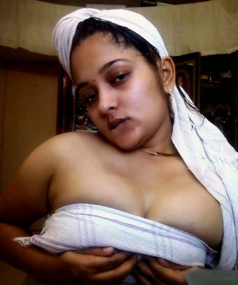 Nude hot tamil girl