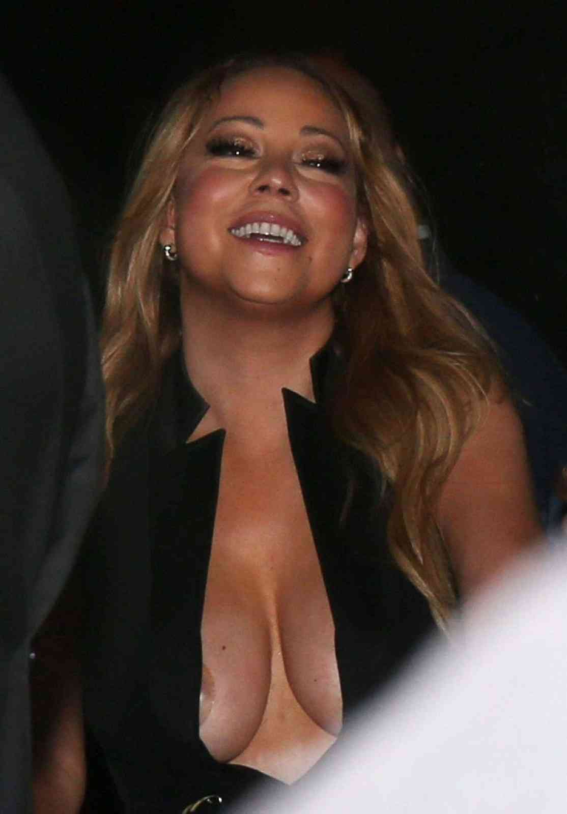 Mariah carey nude boobies