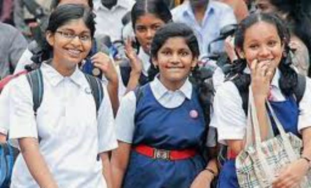 Blizzard reccomend Kerala school girls photo