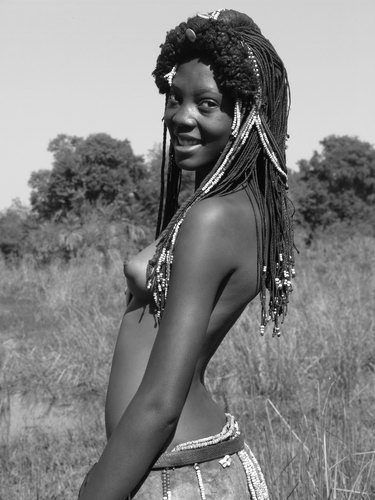 The african vellage hot sexy woman