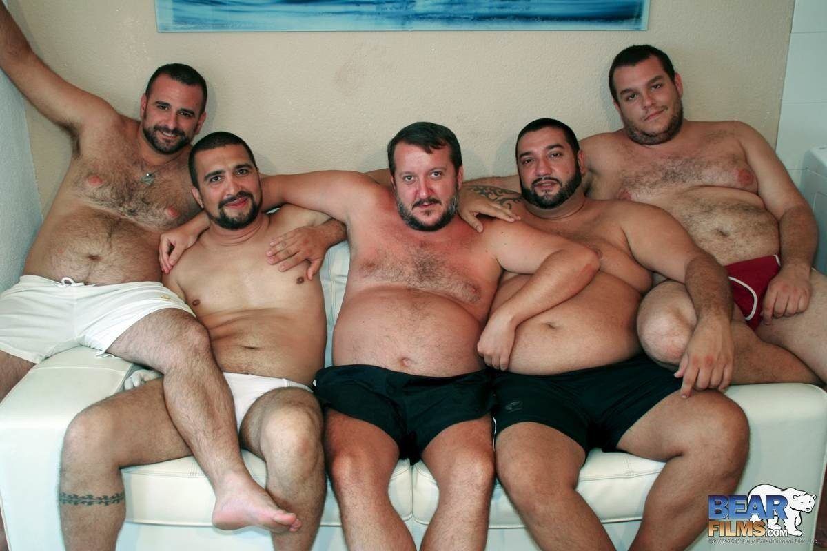Naked straight amature men