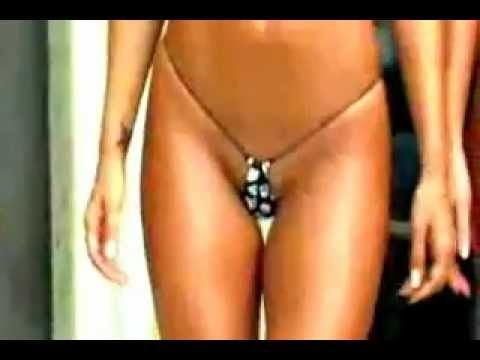 Dreads reccomend Bikini girl clip