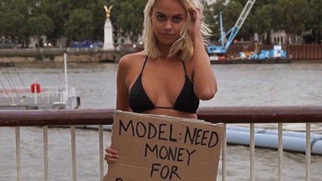Blonde tries on bikini for money