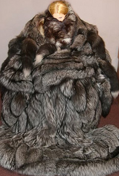 Fur coat fetish pics