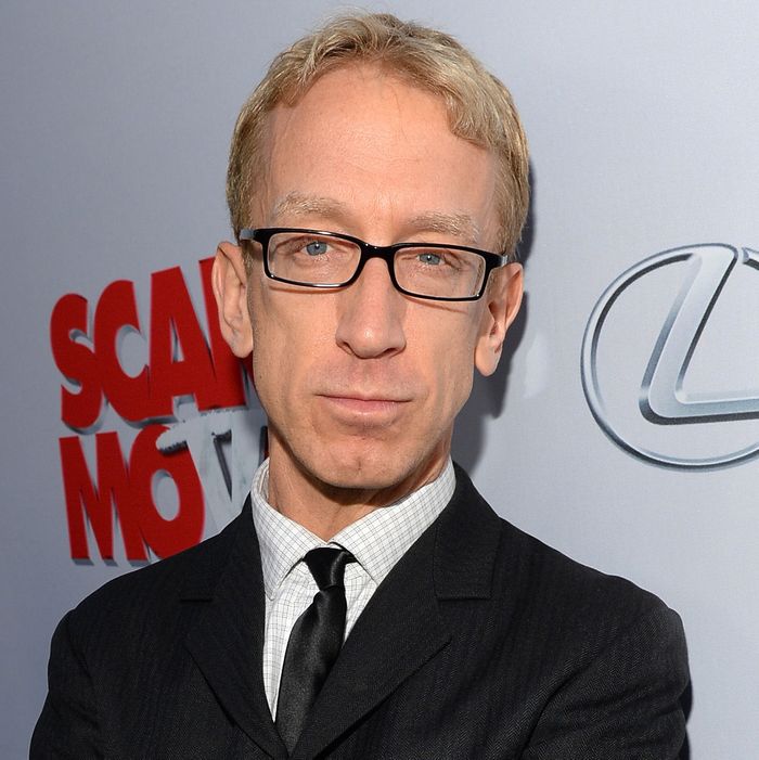 Budweiser reccomend Andy dick sober house