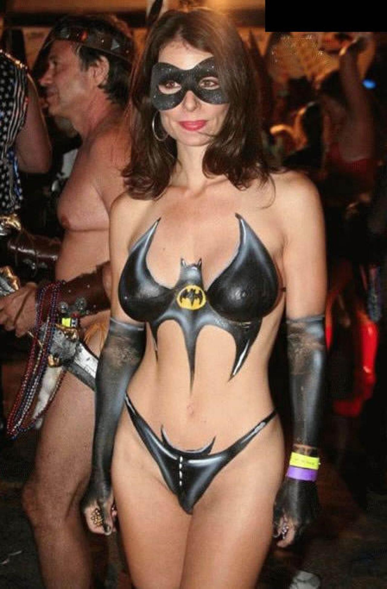 Count reccomend Pic of girls dressed like superheroes naked