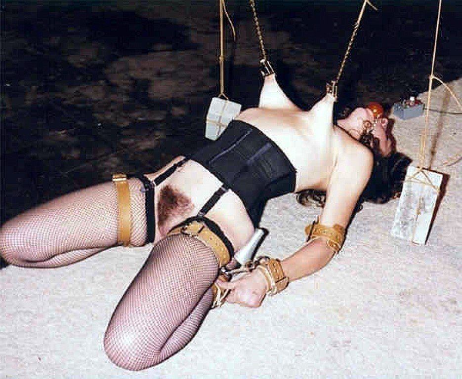 Extreme nipple stretching bondage