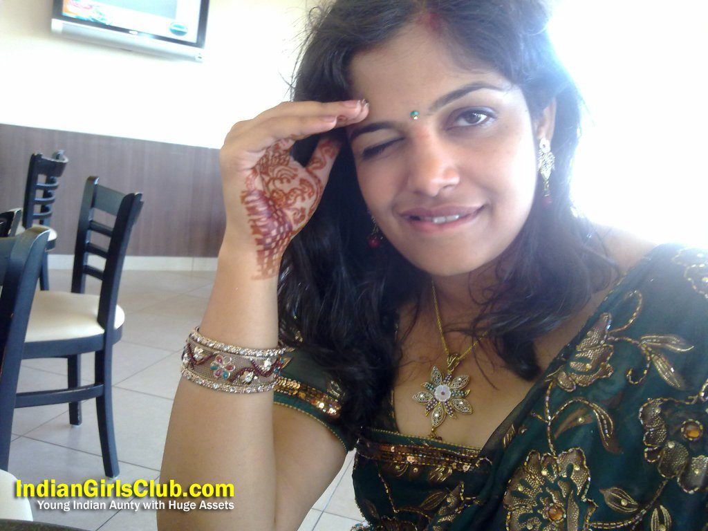 First D. reccomend Hyderabad aunty fully naked