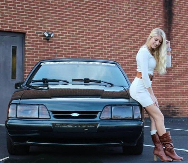 Mustang mit sex girls